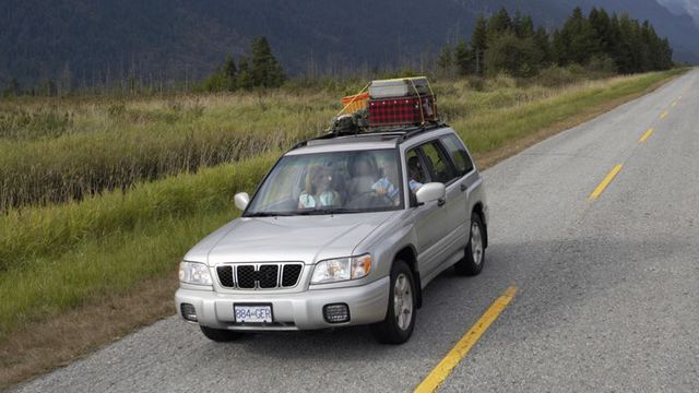 Conduire à l’étranger : avec quel permis pour les voyageurs ?